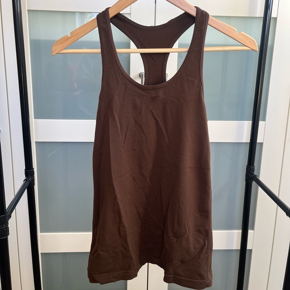 Lululemon Tank - Picture 2 of 2